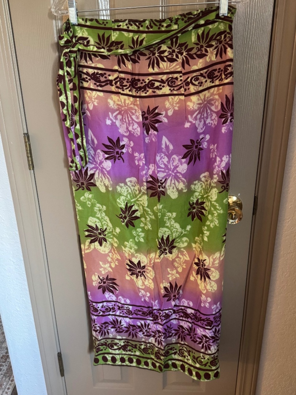 New tropical wrap skirt one size